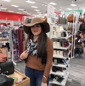 Meet your Posher, Vane